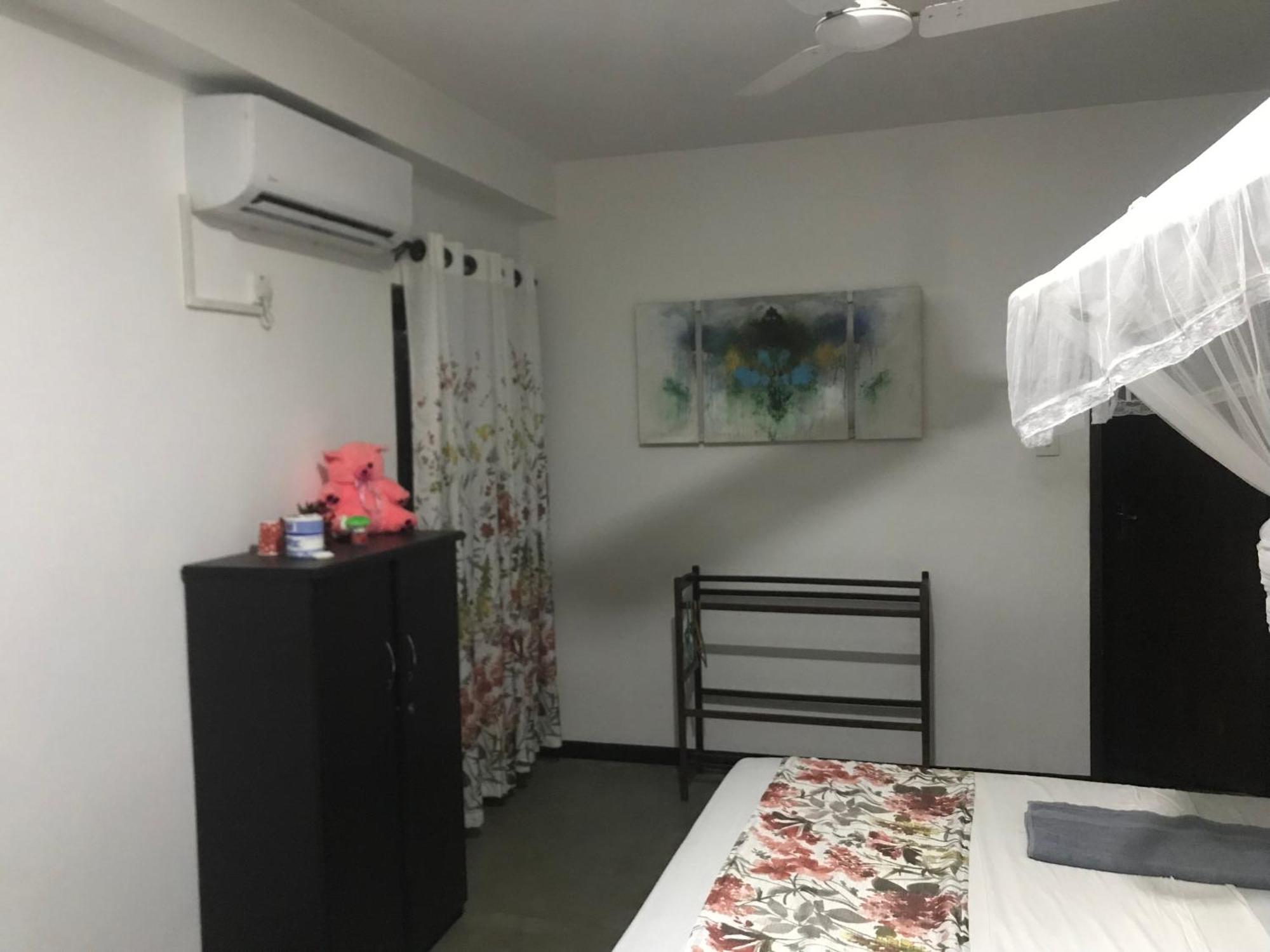 Villa A & A Hikkaduwa Buitenkant foto