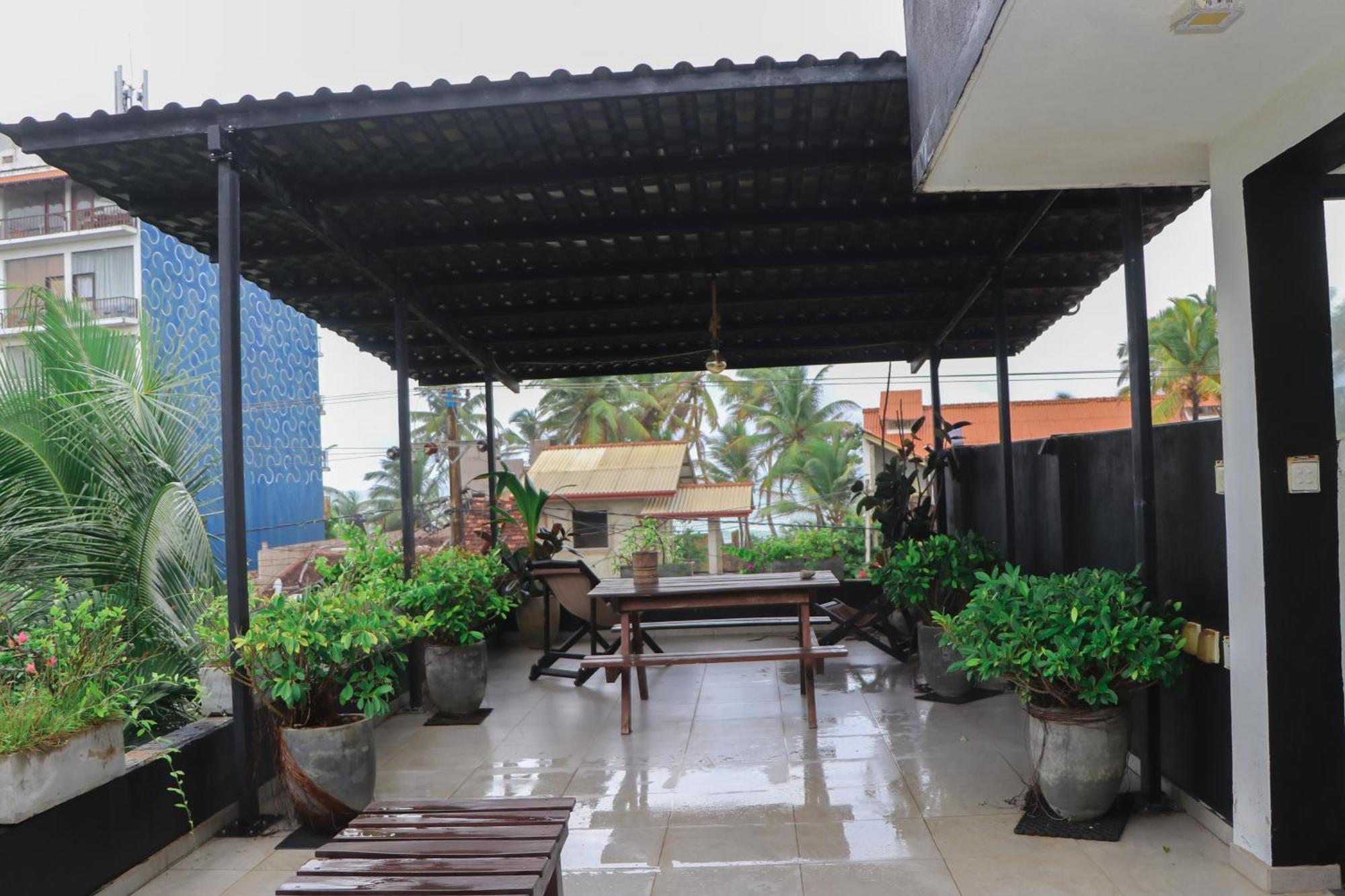 Villa A & A Hikkaduwa Buitenkant foto