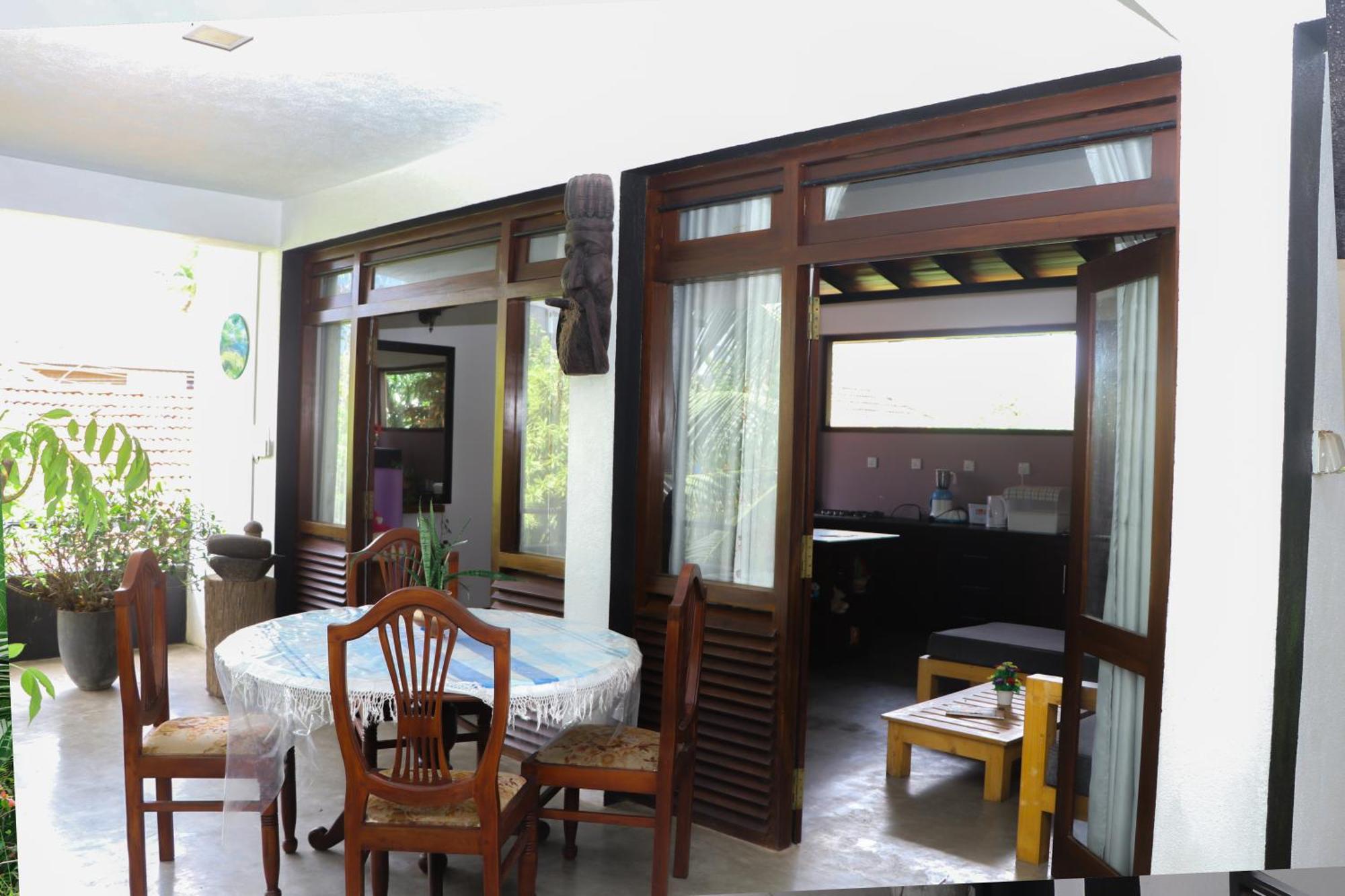 Villa A & A Hikkaduwa Buitenkant foto